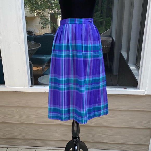 Teal and Purple Size 28 Waist Vtg 80/'s Does 50/'s Wool Plaid Skirt